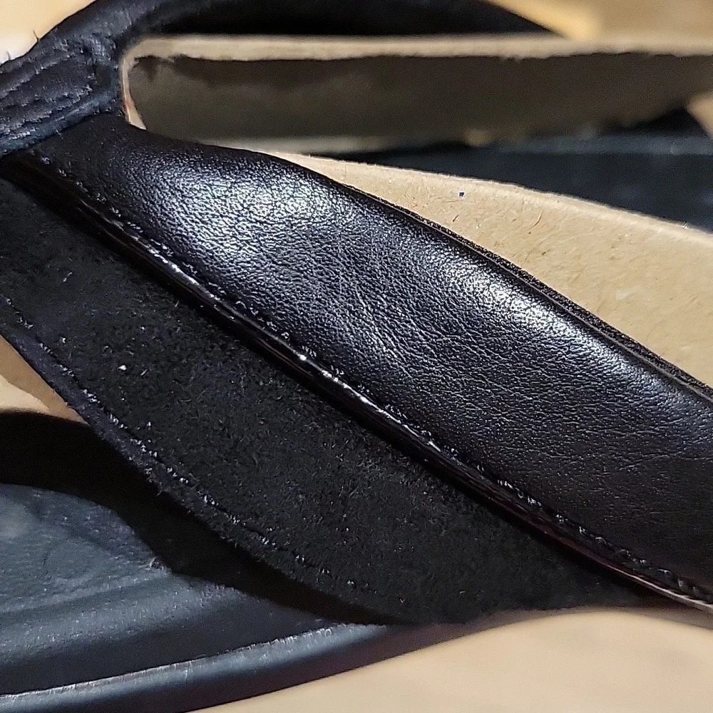 New In Box: VIONIC Shore Toe Post Sandal - Picture 10 of 13